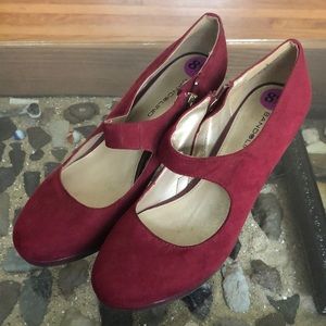 Bandolino heels - 8.5